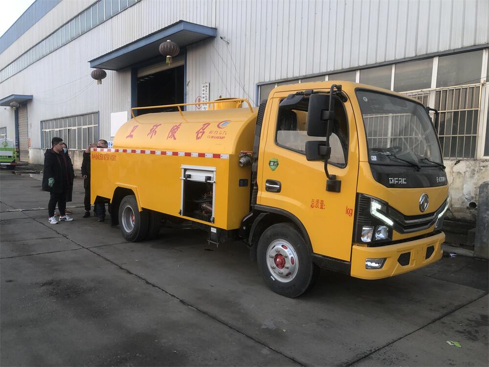 高壓清洗車-程力疏通下水管道國六5立方高壓清洗車藍(lán)牌廠家價格