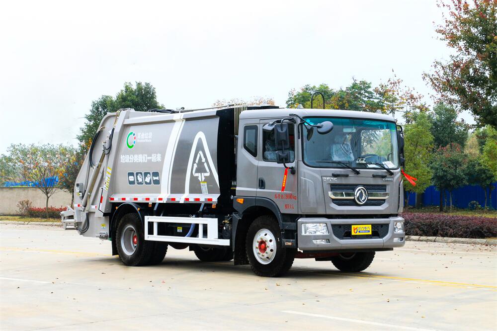 12方北京牌壓縮垃圾車(chē)-東風(fēng)D9可上北京牌12方壓縮式垃圾車(chē)廠家價(jià)格