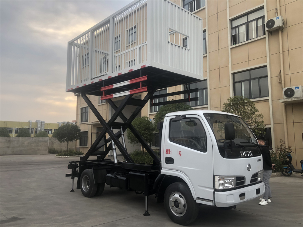 升降倉蘭運輸車 運豬升降車簡易運豬轉(zhuǎn)運車帶升降功能